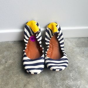 Lucky Brand Casual Flats